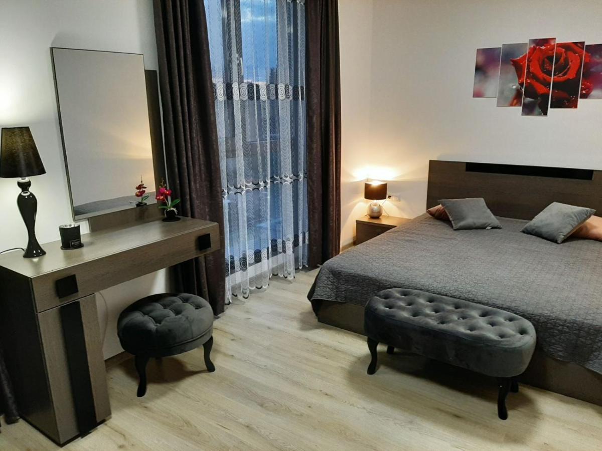 Апаратамент Deluxe1 Apartment Saints Constantine and Helena Exterior photo