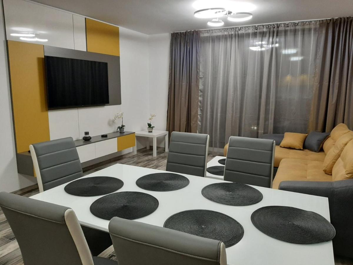 Апаратамент Deluxe1 Apartment Saints Constantine and Helena Exterior photo